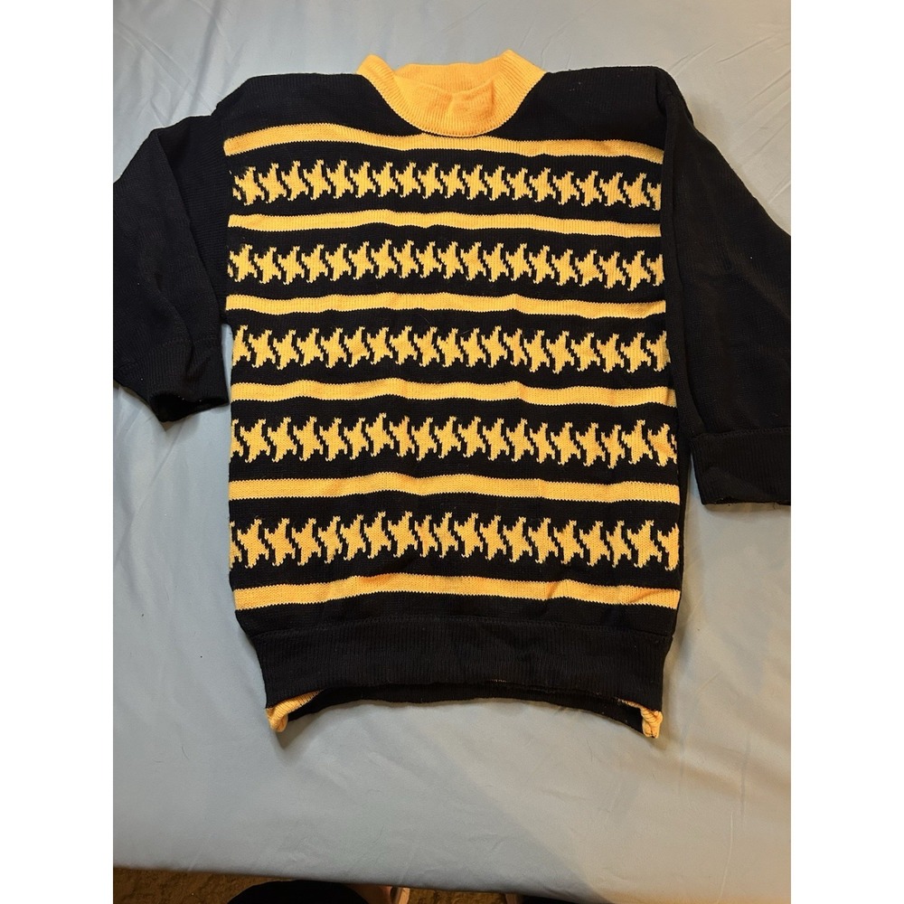 vintage wool black/gold turtleneck sweater geometric‎ Medium